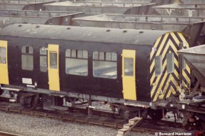 Photo of 321107 at Knottingley yard