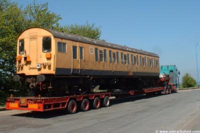 Photo of 977348 (6911) at Woodall Services, M1