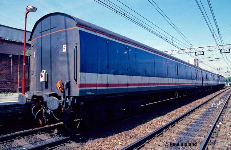 Photo of 975971 & 975973 at Stratford