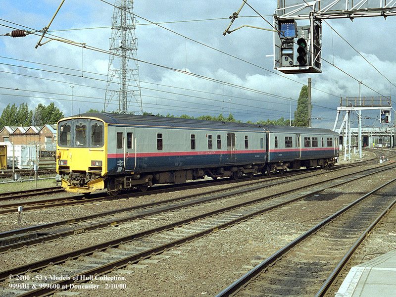 Photo of 999600 & 999601 at Doncaster