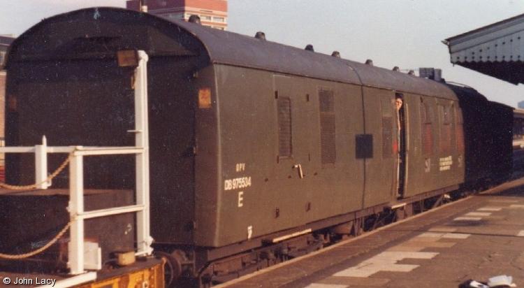 Photo of 975534 at Reading