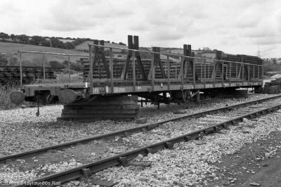975112