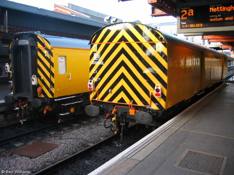 Photo of 80211 & 975498 at Derby